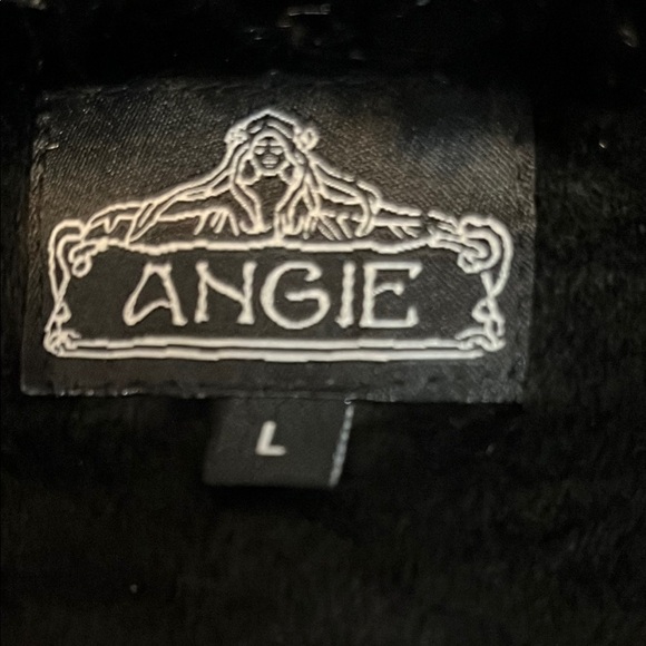 ❇️NWOT Angie Black Luxurious Faux Fur Vest - Stunning/ longer length Sz L - Picture 2 of 12